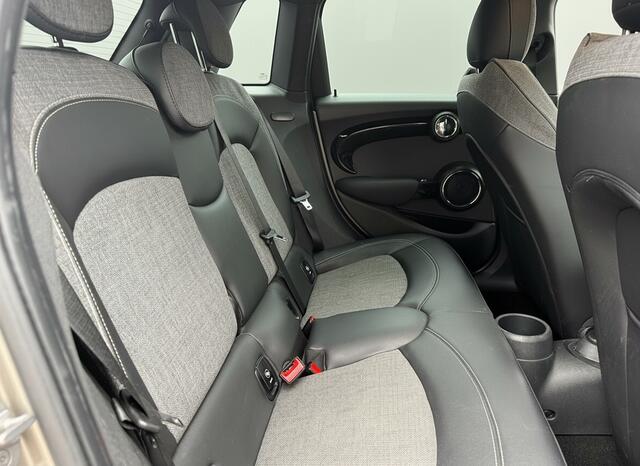 Mini COOPER Mini 1.5 136pk Aut., Navi | Clima | Pdc | 17inch