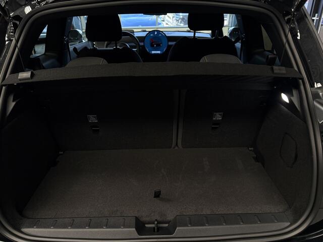 Mini COOPER Mini E Essential 40.7 kWh Nieuw Camera, Head-up display, Cruise