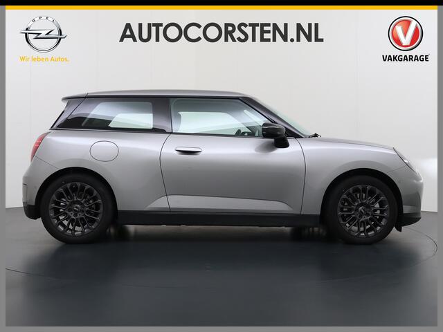 Mini COOPER Mini E 40.7kWh SOH 99% Navi Camera Apple Carplay Android Auto Cruise Control Pdc Lmv DAB Led Regen-Lichtsensor Bluetooth Dodehoek detector Rijstrooksensor WiFi Isofix Origineel Nederlandse Auto Fabrieksgarantie tot 7-2-2028 Accu garantie tot 7-2-2033/160.