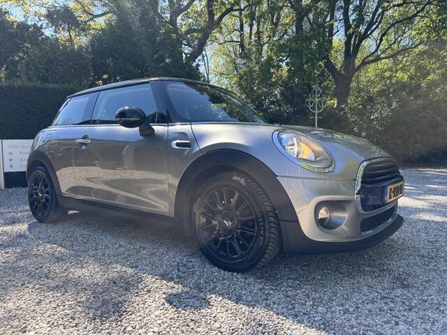 Mini COOPER Mini 1.5 Pepper Serious Business / Climate Control / Navi. / Apple Carplay-Android
