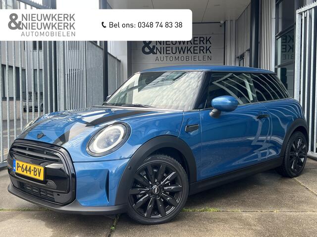 Mini COOPER Mini 1.5 Business Edition | AUTOMAAT | CARPLAY/ANDROID | HEAD-UP DISPLAY | NAVI | CAMERA | CRUISE CONTROL | PDC V+A | CLIMATE CONTROL | LMV 17'' | STOELVERWARMING | KEYLESS | LED | DAB | BLUETOOTH | ALL-SEASON BANDEN