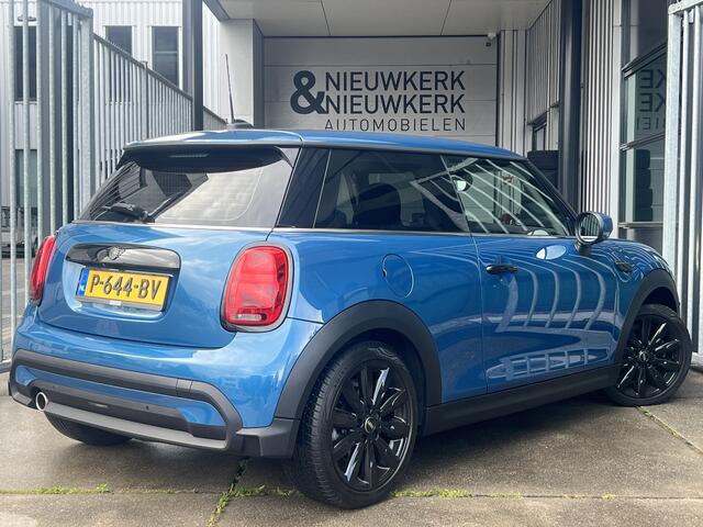 Mini COOPER Mini 1.5 Business Edition | AUTOMAAT | CARPLAY/ANDROID | HEAD-UP DISPLAY | NAVI | CAMERA | CRUISE CONTROL | PDC V+A | CLIMATE CONTROL | LMV 17'' | STOELVERWARMING | KEYLESS | LED | DAB | BLUETOOTH | ALL-SEASON BANDEN