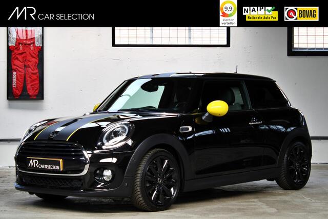 Mini COOPER Mini 1.5 Chili | Serious Business | Automaat | 17 inch | Parkeerassistent | Head-Up | NL auto |
