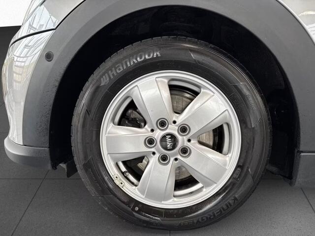 Mini COOPER 1.5 Aut. ** LED, NAVI, PANORAMA, H&K Sound, HuD, CRUISE, KEYLESS ** 1e EIG - UNFALLFREI ** ** INFORMEER OOK NAAR ONZE AANTREKKELIJKE FINANCIAL-LEASE TARIEVEN **