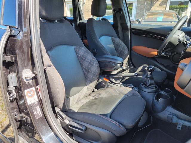 Mini COOPER Mini 1.5 ?5-DEURS ?ZEER NETTE