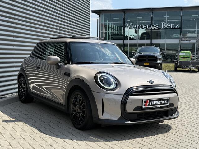 Mini COOPER Mini 1.5 Pano/Leder/Camera/Apple