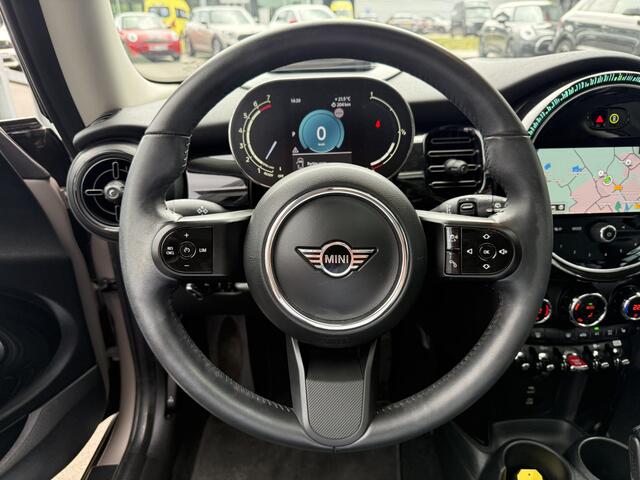 Mini COOPER Mini 1.5 Pano/Leder/Camera/Apple