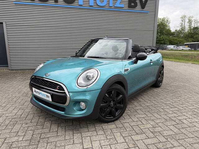 Mini COOPER Mini Cabrio 1.5 136 PK Chili Wired Pakket LED Navi Pro PDC Union Jack Dak Stoelverwarming DAB Keyless Entry