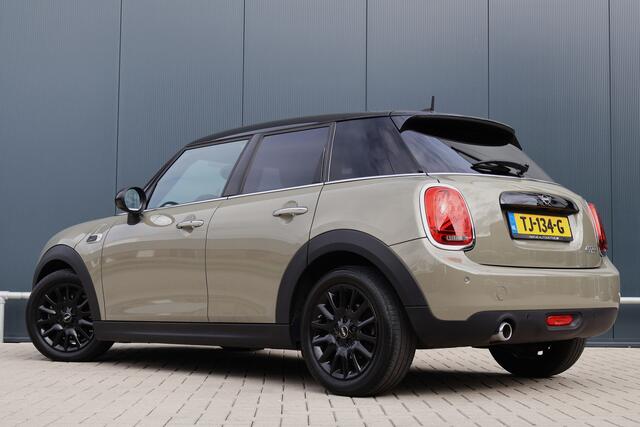 Mini COOPER Mini 1.5 Automaat | 136pk | Apple Carplay / Android Auto | Digitale tellers | Keyless Entry | LED | Climate Control