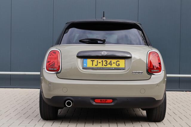 Mini COOPER Mini 1.5 Automaat | 136pk | Apple Carplay / Android Auto | Digitale tellers | Keyless Entry | LED | Climate Control