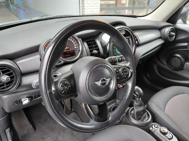 Mini COOPER 1.5 136PK AUTOMAAT NAVI CRUISE