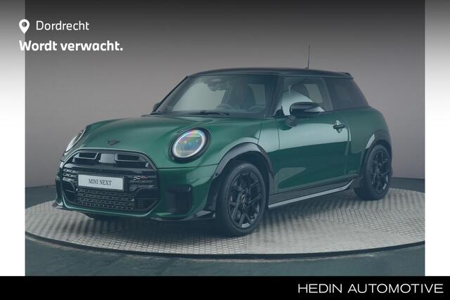Mini COOPER 3-Deurs 1.5 C John Cooper Works XL | Panoramadak | Adaptive Cruise Control | 360 Camera Adaptive Cruise | Panoramadak | 360 Camera | Stoel-stuurverwarming | Harman Kardon | Head-Up Display