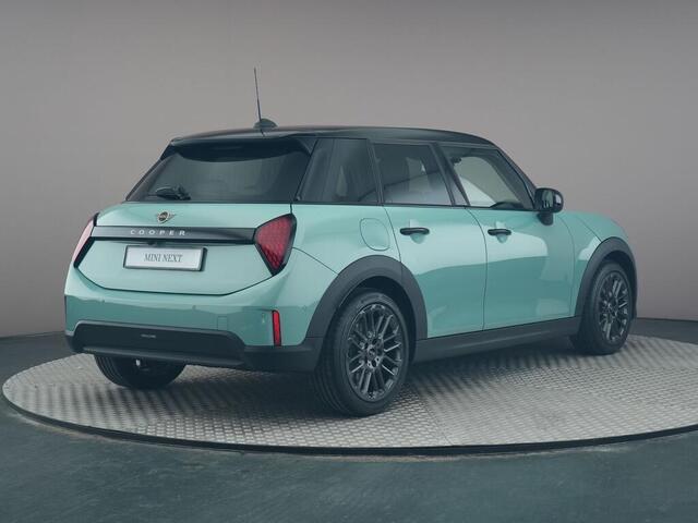 Mini COOPER 5-Deurs 1.5 C Classic M