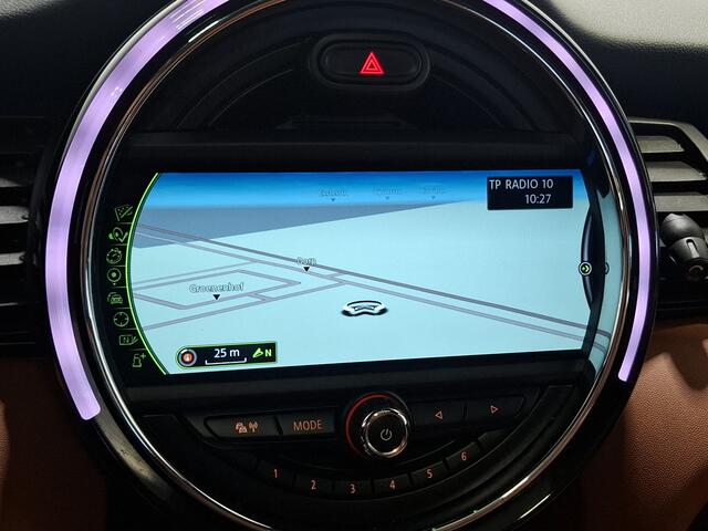 Mini COOPER 5-Deurs 1.5 Chili | Navigatie | LM Velgen 17" | Voorstoelen Verwarmd | Elektrisch Glazen Panoramadak | Cruise Control | Adaptieve LED Koplampen | Airco |
