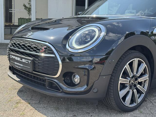 Mini COOPER CLUBMAN Mini 2.0 S ALL4 MINI Yours, adaptieve cruise control, Head-up, panoramadak,Leder, Camera. Een proefrit levert het bewijs. Neem contact op en we maken een afspraak!