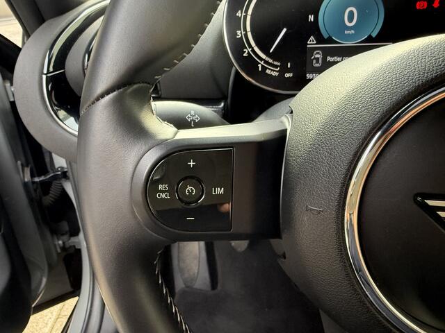 Mini COOPER CLUBMAN 1.5 Knightsbridge Pano/Camera/Leder