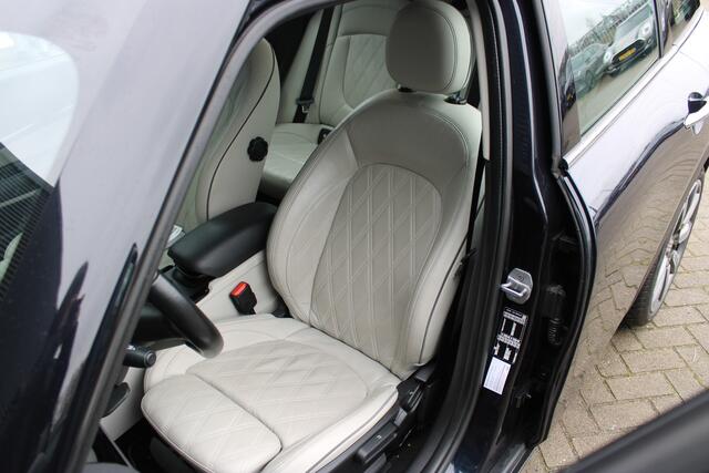 Mini COOPER CLUBMAN Mini 1.5 Navigatie Full-Led Panoramadak Vol-Leder CarPlay