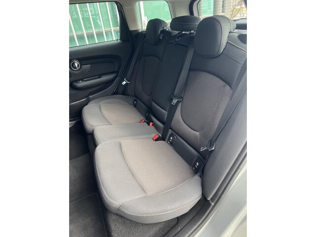 Mini COOPER CLUBMAN Mini 1.5 Pepper | AUTOMAAT | NAVI | CRUISE CONTROL | PDC | LMV 17'' | AIRCO | LED | BLUETOOTH