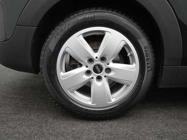 Mini COOPER CLUBMAN 1.5 Classic - RIJKLAARPRIJS - Achteruitrijcamera - Cruise Control