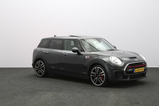 Mini COOPER CLUBMAN 2.0 John Works ALL4 232 PK Chili, Panoramadak, Leder, Carplay, Camera