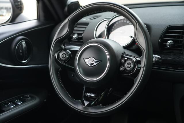 Mini COOPER CLUBMAN 1.5 Chili 136pk Panoramadak/HarmanKardon/Navigatie