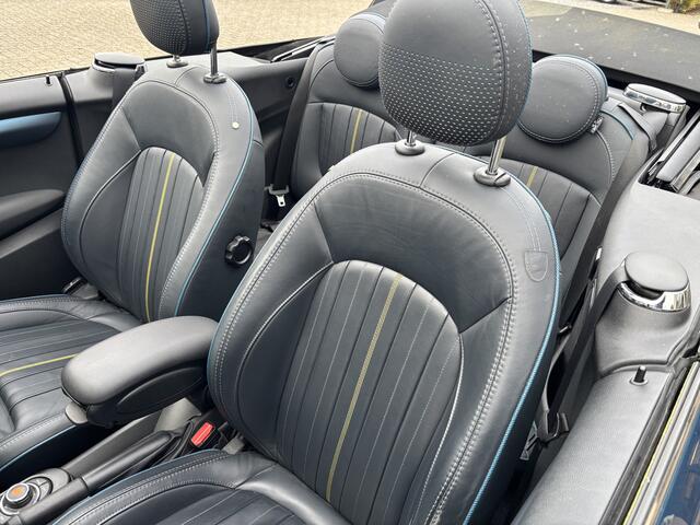 Mini COOPER S Mini Cabrio 2.0 Automaat Sidewalk Edition Camera / Leder / Premium Sound