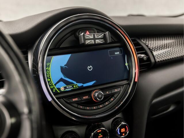 Mini COOPER S 2.0 Cooper S Delaney 192Pk (PANORAMADAK, GROOT NAVI, CAMERA, LEDER, STOELVERWARMING, SPORTSTOELEN, LED KOPLAMPEN, GETINT GLAS, KEYLESS, CRUISE, NIEUWSTAAT)