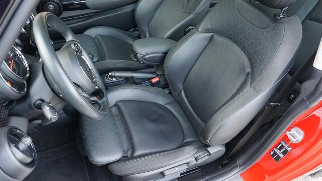 Mini COOPER S 2.0 192pk 3Drs Chili Pano.Dak H&K Leder 17inch LM LED Keyless *NL auto* 48960km!