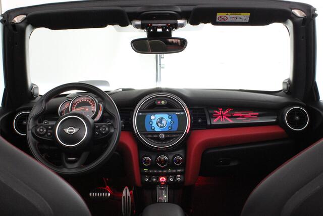 Mini COOPER S Mini Cabrio 2.0 John Cooper Works > 192pk/H&K/Head-up/18inch/Chili red/Aerodynamica Kit...