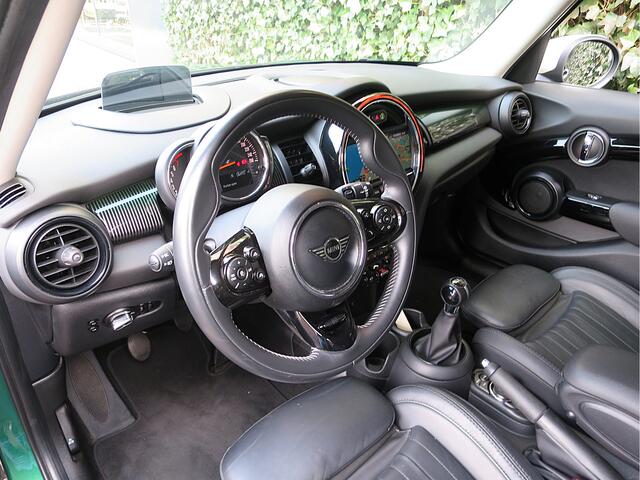 Mini COOPER S 2.0 60 Years Edition F55 LCI 5-drs met Head-up, Adap. Cruis, Apple Carplay en 17"