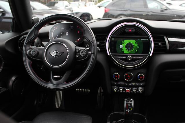 Mini COOPER S Mini 2.0 Chili / Panoramadak / Camera / Head-up / Leder / Harman Kardon / 18'' / Navigatie / Stoelverwarming / Cruise Control