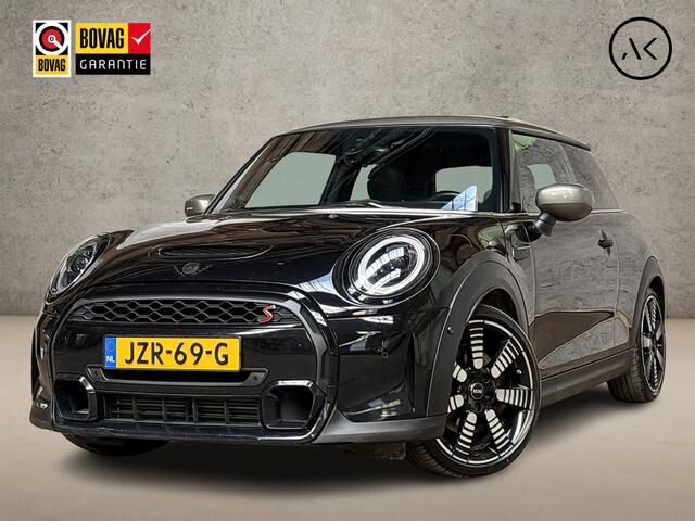 Mini COOPER S 2.0 Full Option 164Pk Automaat (PANORAMADAK, YOUNIQUE TRIM, VIRTUAL COCKPIT, APPLE CARPLAY, GROOT NAVI, CAMERA, LEDER, HARMAN/KARDON, SPORTSTOELEN, STOELVERWARMING, ADAPTIVE CRUISE, GETINT GLAS, NIEUWSTAAT)