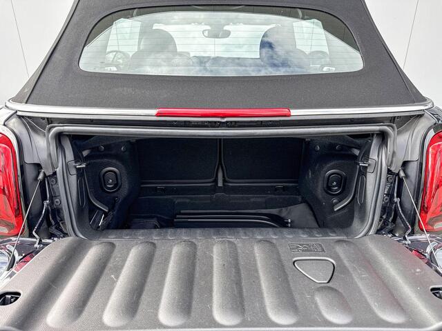 Mini COOPER S Cabrio Resolute Edition 18 Inch / JCW pakket / Stuur & Stoelverwarming / Harman Kardon / Led Koplampen / Comfort Acces / Head Up Display / Always Open Timer