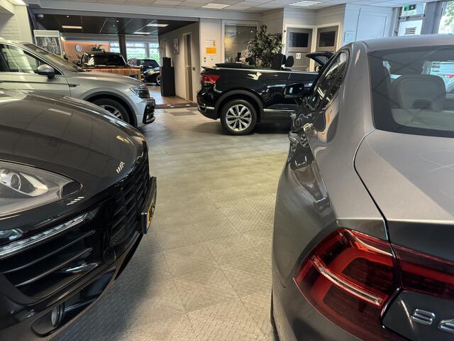 Mini COOPER S Mini 2.0 Knightsbridge Edition Pano | JCW | Sportstoelen