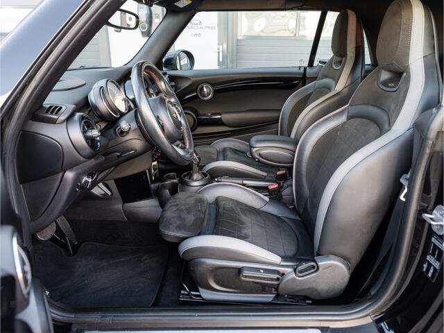 Mini COOPER S Mini Cabrio 2.0 AUTOMAAT, JCW SPORTSTOELEN, 18INCH, ADAPT CRUISE