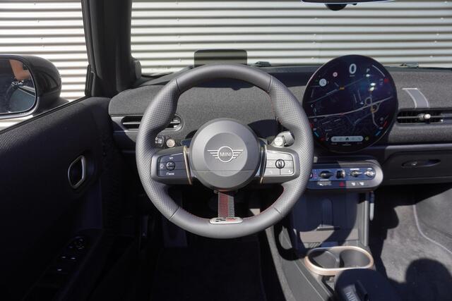 Mini COOPER S Cabrio John Cooper Works Uitvoering | Pakket XL | 18" JCW Lap Spoke 2-tone | HIFI System Harman Kardon | MINI Head-Up Display | Comfort Access