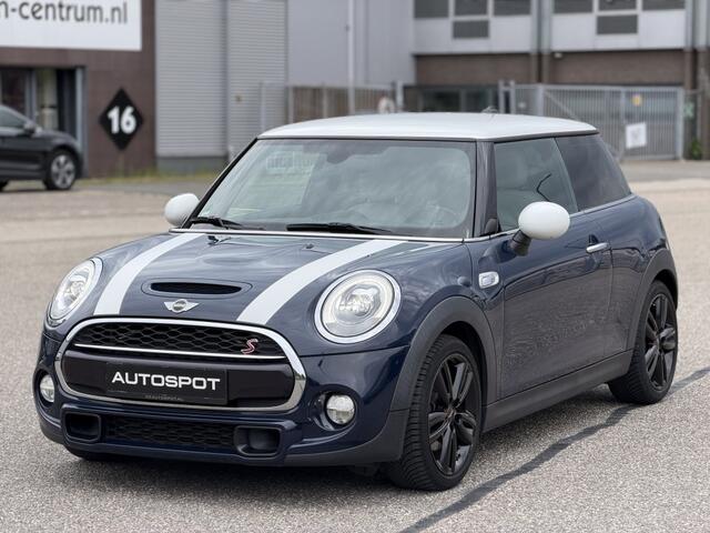 Mini COOPER S 2.0 Pepper Harman Kardon Navi Camera