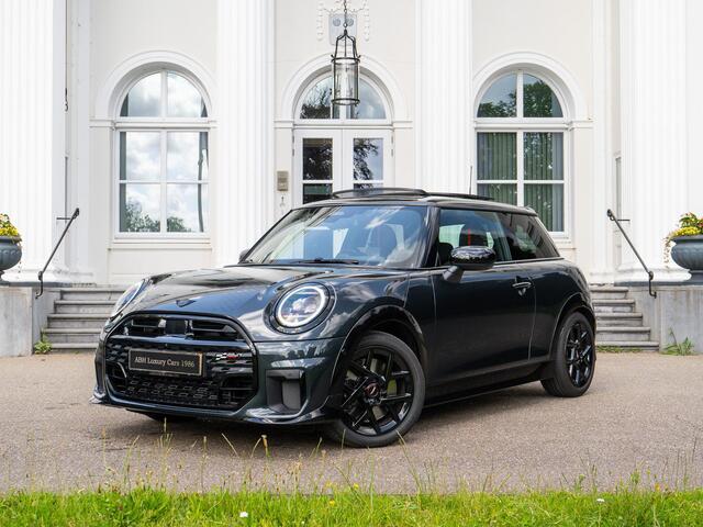 Mini COOPER S 3-Deurs 2.0 John Cooper Works | Pano | Head-Up | 360 camera | Inparkeer hulp |
