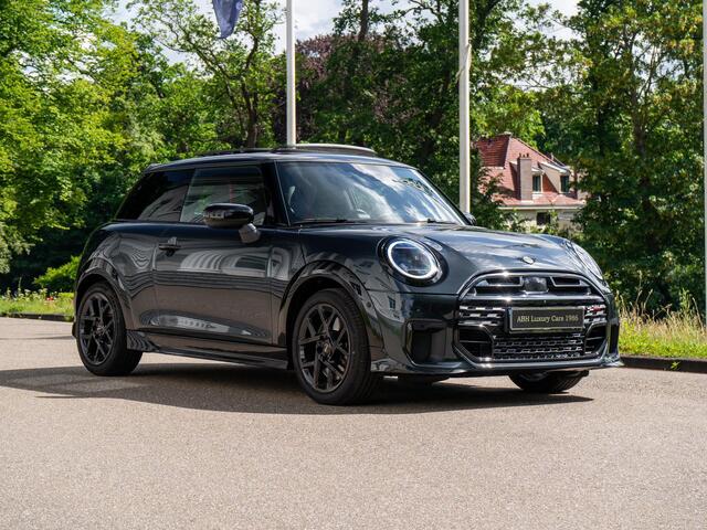 Mini COOPER S 3-Deurs 2.0 John Cooper Works | Pano | Head-Up | 360 camera | Inparkeer hulp |