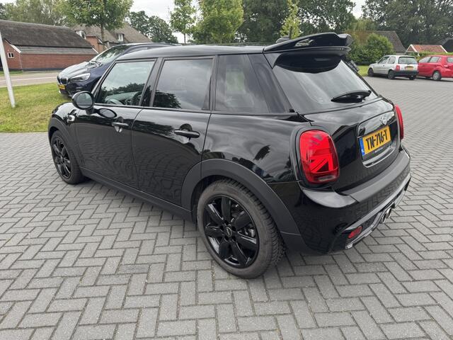 Mini COOPER S 5-Deurs 2.0 Pepper