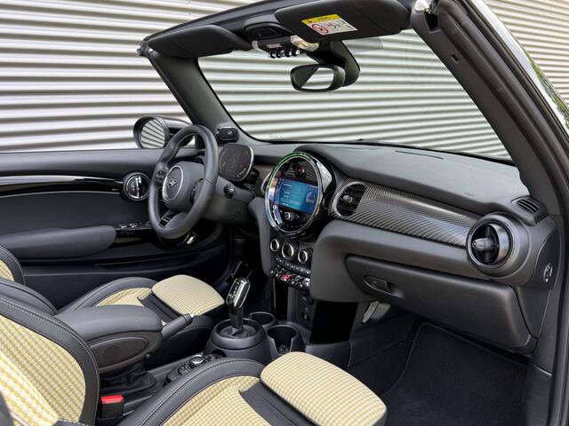 Mini COOPER S Cabrio 2.0 Resolute Edition | Harman Kardon | Stoel/Stuurverw. | Camera | Keyless |