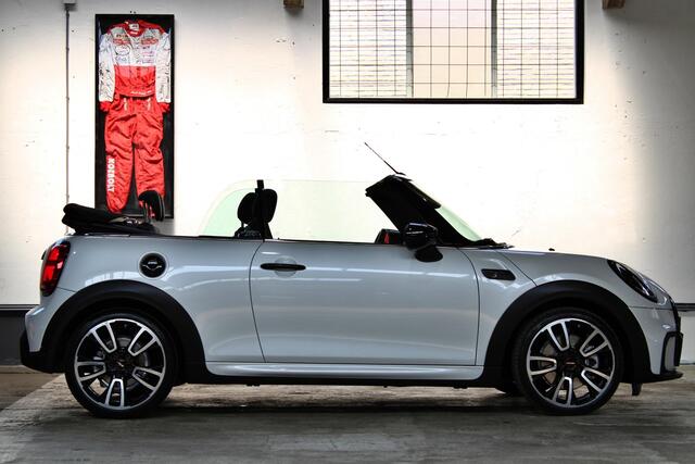 Mini COOPER S Cabrio 2.0 John Cooper Works | Stuurwielverwarming | Leder | 18" | achteruitrijcamera