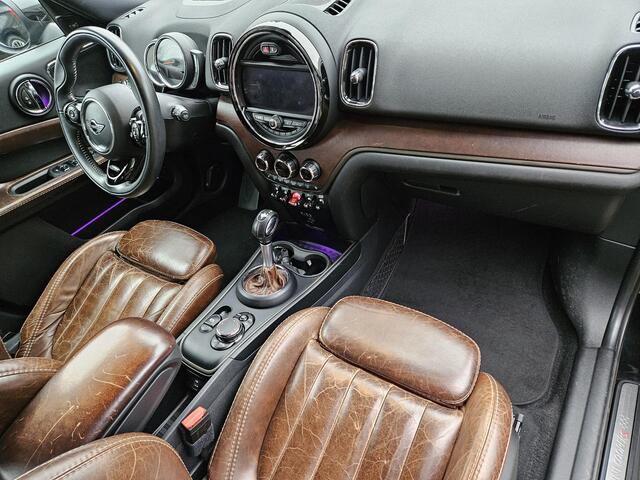 Mini COUNTRYMAN 2.0 S ALL4 Chili /Apple Carplay/Speciaal leder int./HUD/H&K Audio/Parkeersens. V+A/Stoel&Voorruitverw./Adapt. dempers/(MET GARANTIE*)