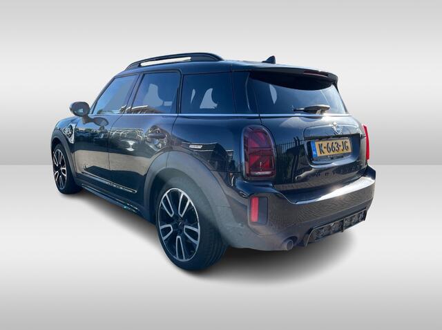 Mini COUNTRYMAN Mini 2.0 Cooper S E ALL4 / JCW Package / Panoramadak / Camera / Leder / 19'' / Harman Kardon / Keyless / Stoelverwarming / DAB / Cruise Control