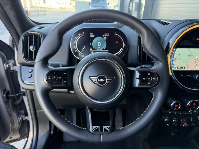 Mini COUNTRYMAN 1.5 ALL4 Cooper Yours Pano/Camera/Leder