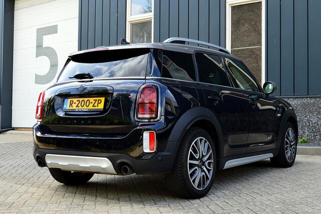 Mini COUNTRYMAN Mini 2.0 Cooper S ALL4 Rockingham GT Edition Rijklaarprijs-Garantie Navigatie Led Camera Panoramadak Leder Head-Up