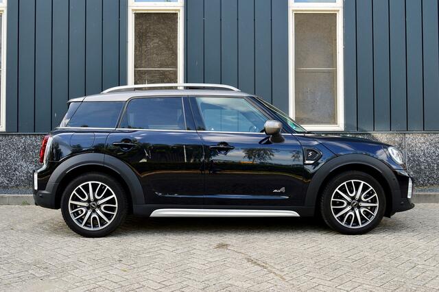 Mini COUNTRYMAN Mini 2.0 Cooper S ALL4 Rockingham GT Edition Rijklaarprijs-Garantie Navigatie Led Camera Panoramadak Leder Head-Up