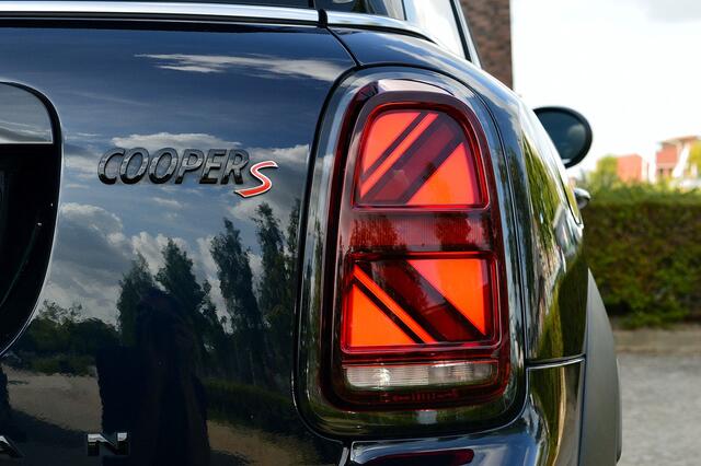 Mini COUNTRYMAN Mini 2.0 Cooper S ALL4 Rockingham GT Edition Rijklaarprijs-Garantie Navigatie Led Camera Panoramadak Leder Head-Up