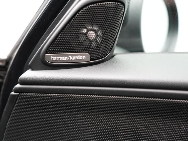 Mini COUNTRYMAN Mini 2.0 Cooper S E ALL4 Yours Plug In Hybrid 225pk PHEV | Panodak | Adaptive Cruise | Lederen Sportstoelen Memory | Head Up | 19"L.M | Harman Kardon | Apple Carplay | Camera | Keyless | 18"L.M |