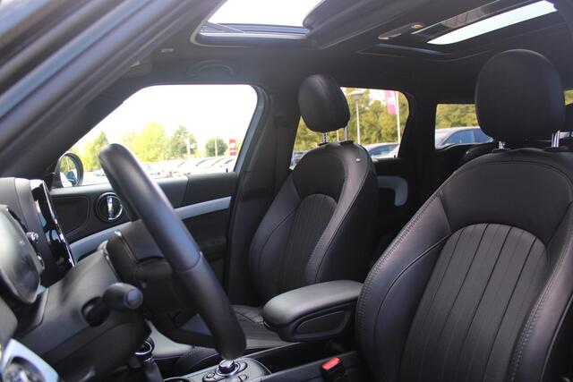 Mini COUNTRYMAN Mini 2.0 Cooper S E ALL4 UNTAMED | PANORAMISCH SCHUIF/KANTEL DAK | HARMAN KARDON PREMIUM AUDIO SYSTEM | FULL LEDEREN BEKLEDING | ELEKTRISCH BEDIENBARE VOORSTOELEN MET GEHEUGEN OP DE BESTUURDERSSTOEL | DRAADLOZE APPLE CARPLAY/ANDROID AUTO | DRAADLOZE TELEF